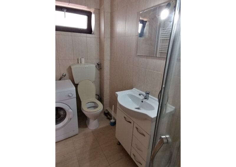 Aparatorii Patriei, aproape metrou