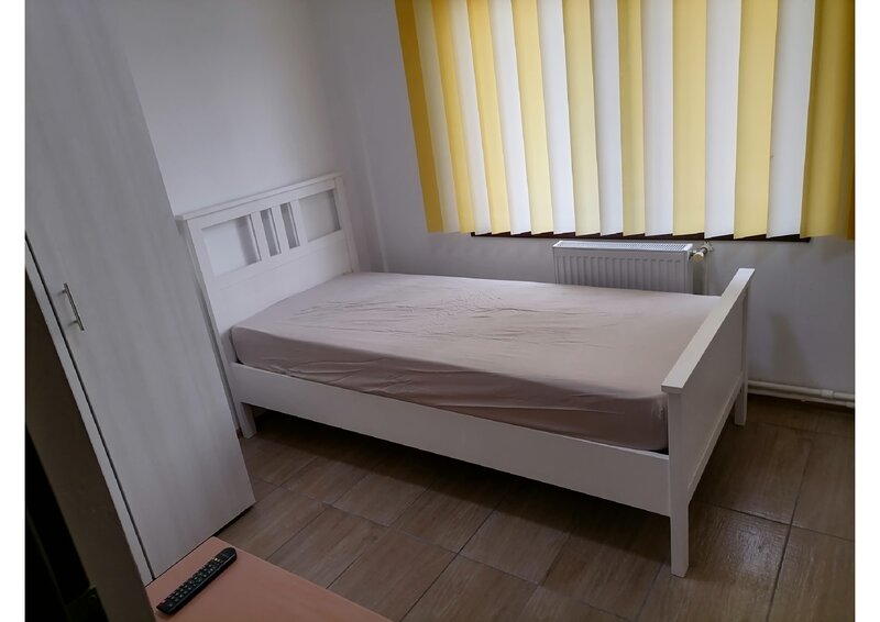 Aparatorii Patriei, aproape metrou